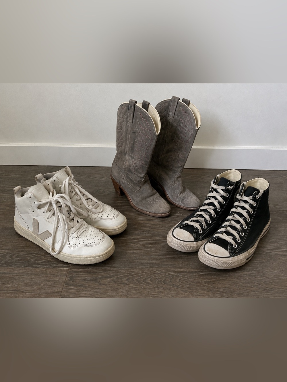 Women’s Size 8.5 shoe bundle